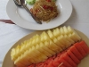Plateau de fruit et riz sauté